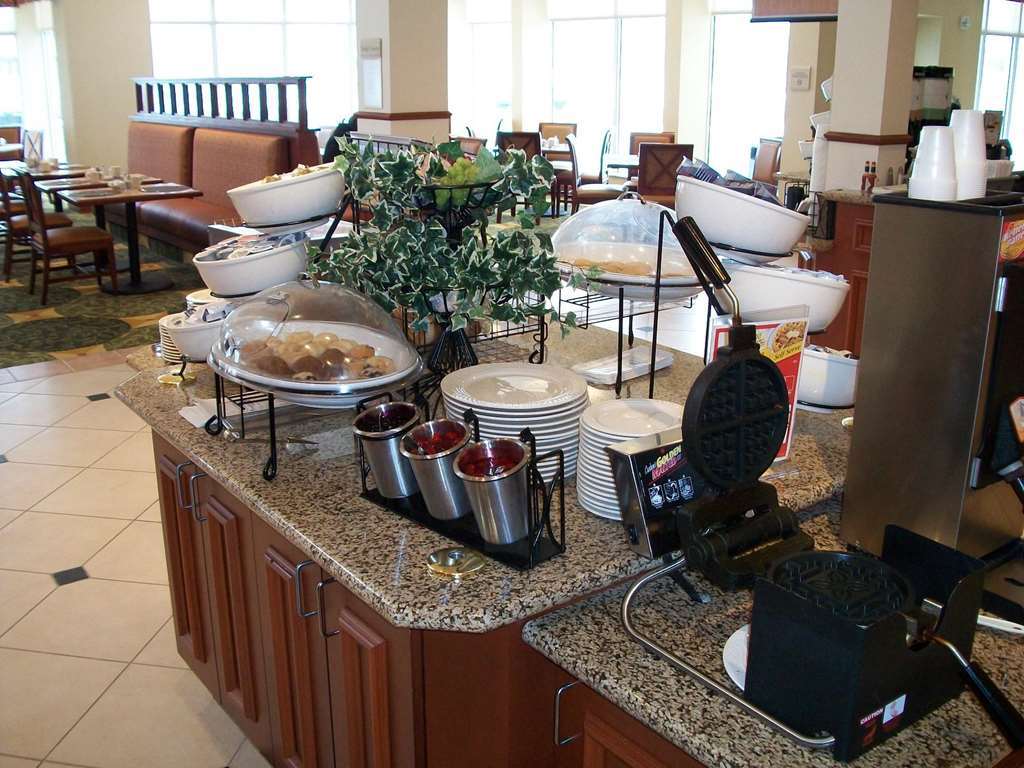 Hilton Garden Inn Dover Restaurante foto
